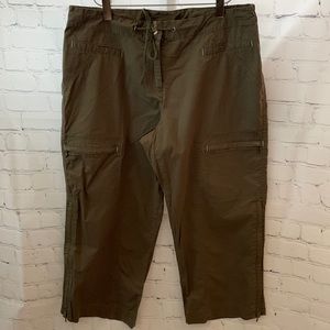 Women's Danskin Capris